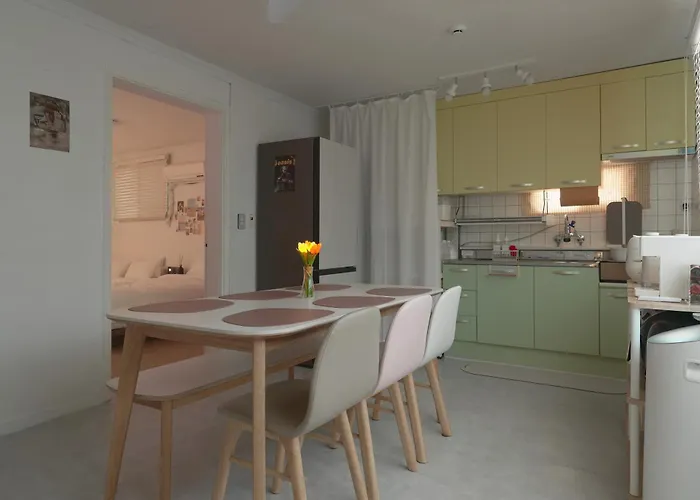 Salda Sinchon Apartment Seoul