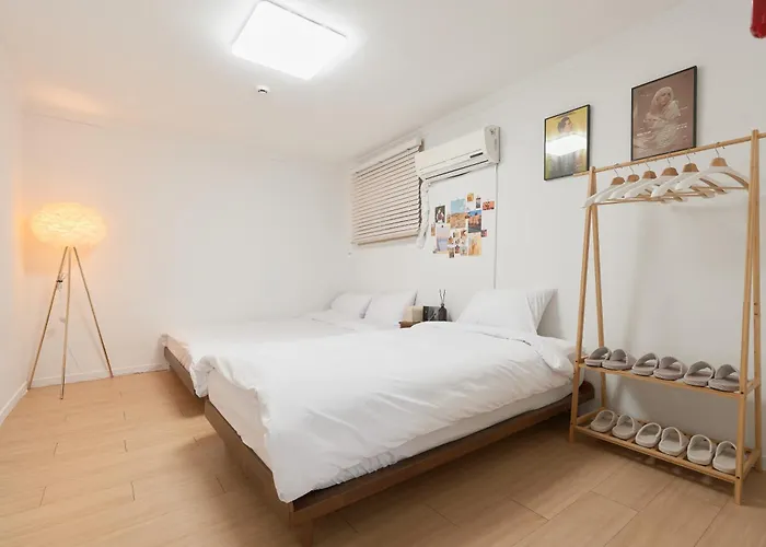 Salda Sinchon Apartment Seoul