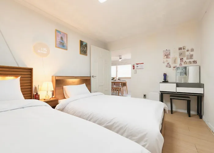 Salda Sinchon Apartment