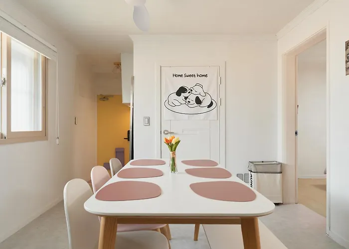 Salda Sinchon Apartment